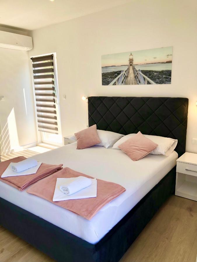 Hotel B&B Chamberlain Milna  Exteriér fotografie