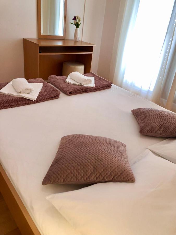 Hotel B&B Chamberlain Milna  Exteriér fotografie