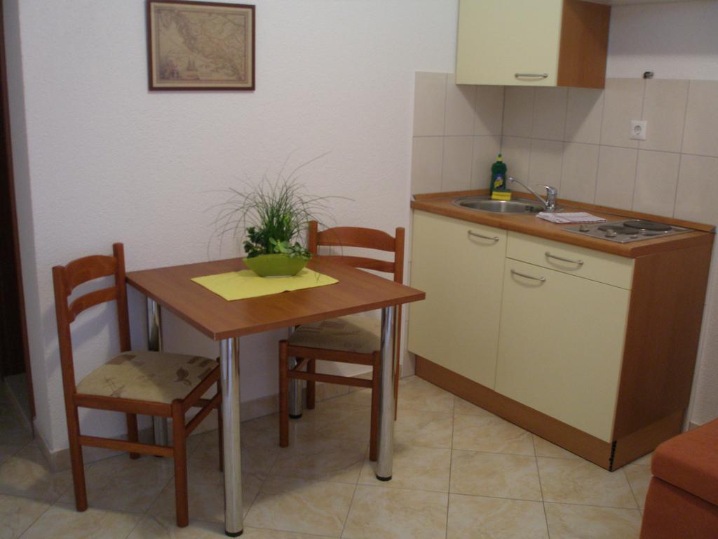 Hotel B&B Chamberlain Milna  Pokoj fotografie
